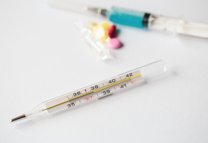 Devetogodišnjak izazvao eksploziju nakon što je stavio toplomer u rernu: Hteo da ubedi mamu da je bolestan