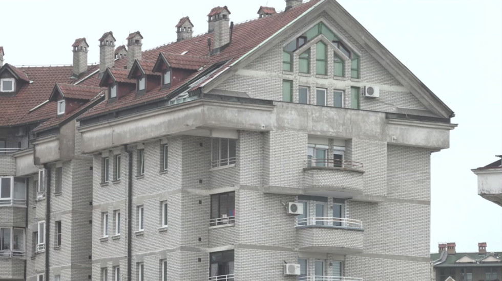 "Proces sa pravno neizvesnim tokom": Dokle se stiglo sa legalizacijom objekata?