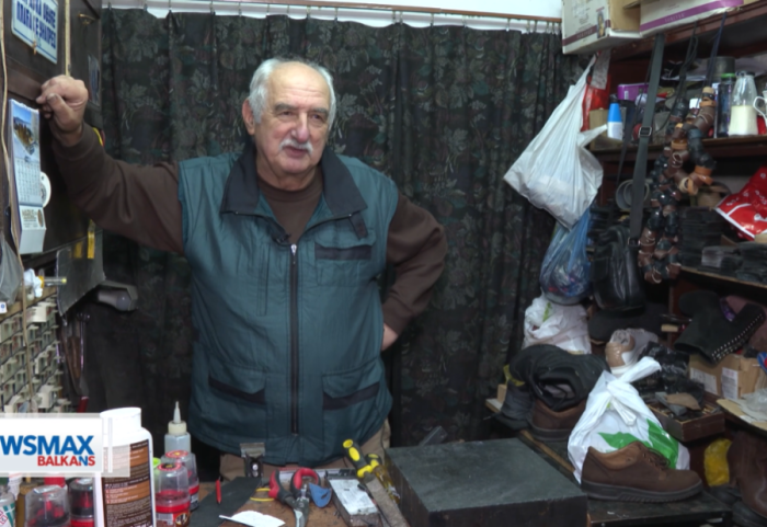 Čuvar zanatske tradicije: Majstor Srba duže od 40 godina popravlja obuću Zaječarcima