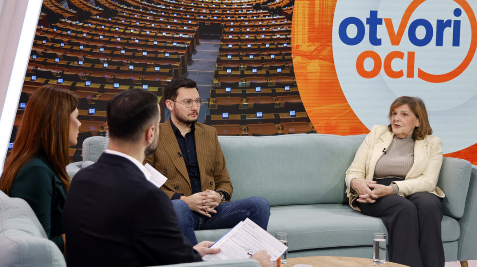 Šta nam govore poruke iz Davosa: "Nova pravila globalne igre opredeliće Srbiju između Brisela i Vašingtona"