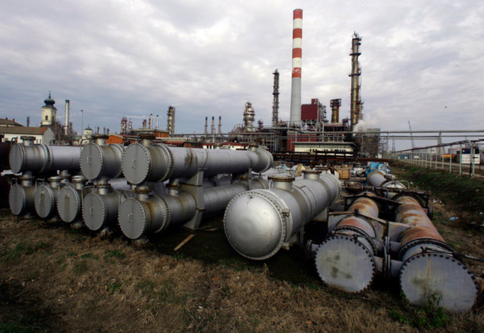 OFAC produžio licencu za rad kompanije NIS do 17. aprila, Đedović poručila da Rafinerija nastavlja da radi