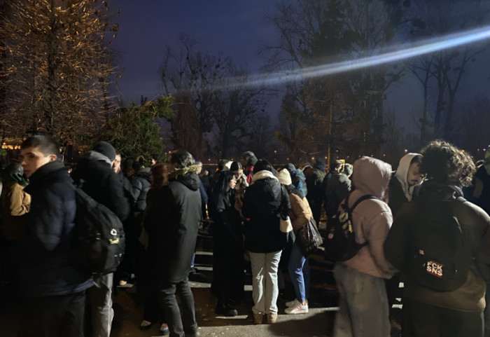 Protest u Novom Sadu pred svečanost osnivanja Matice srpske: Kordon policije blokirao raskrsnicu