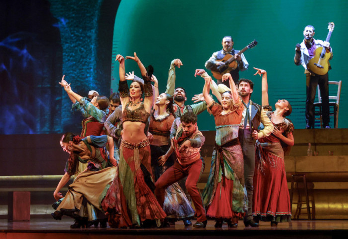 (FOTO) Mjuzikl "Don Žuan" premijerno izveden u Sava centru, publika je uživala u scenografiji i efektnoj koreografiji