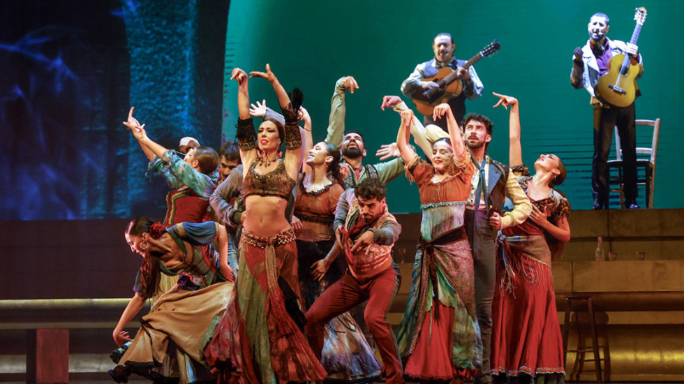 (FOTO) Mjuzikl "Don Žuan" premijerno izveden u Sava centru, publika je uživala u scenografiji i efektnoj koreografiji