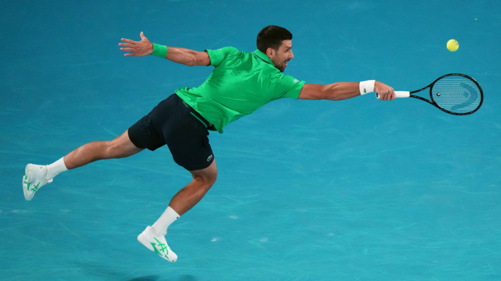 Đoković u četvrtfinalu Australijan opena bez borbe, Menšik se povukao zbog povrede