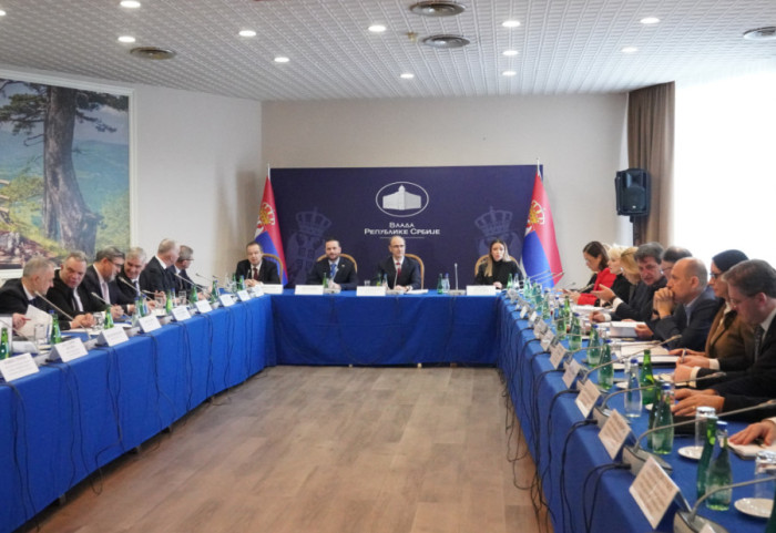 Vlada Srbije održala sednicu na Tari: Opredeljeno 1,15 milijardi dinara za stambenu podršku porodicama