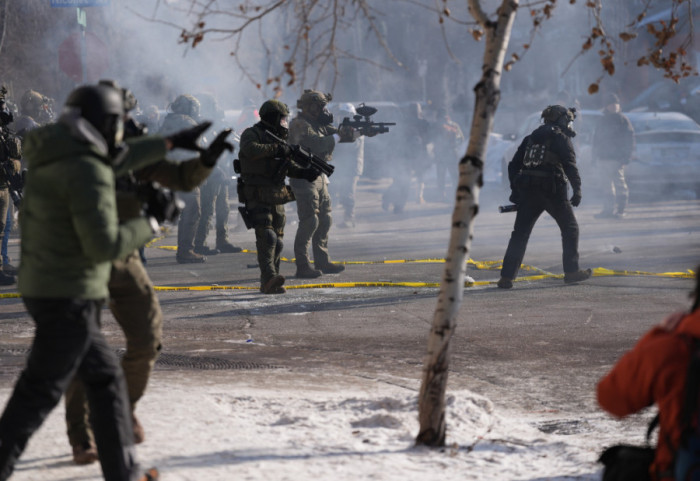 Federalni agenti ubili muškarca u Mineapolisu: "Povucite odmah nasilne policajce"