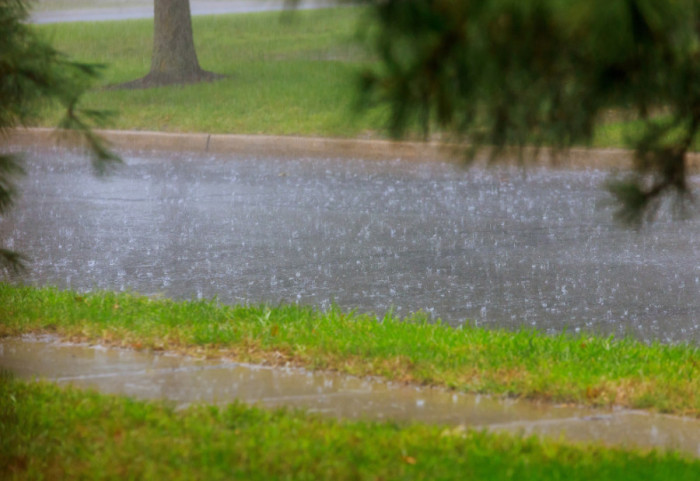 Snažno nevreme u Trebinju, poplavljene ulice u centru grada