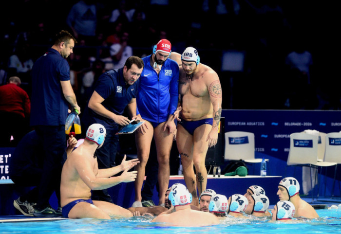 Selektor Srbije: Na dan utakmice sa Italijom sedmorica sa simptomima virusa, Jakšić povraćao na rasplivavanju