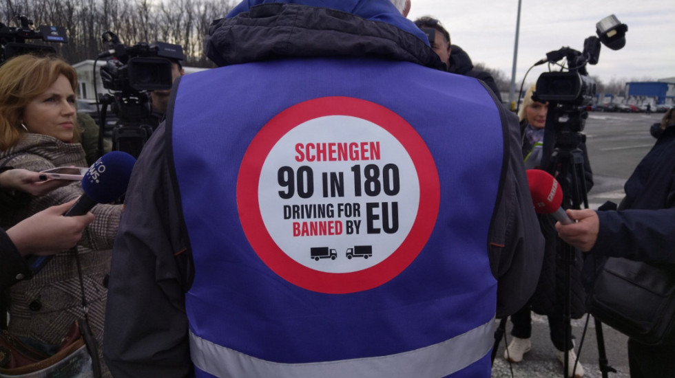 Prevoznici iz Srbije i regiona blokirali granične prelaze sa zemljama EU zbog EES i ograničenja boravka u zoni Šengena
