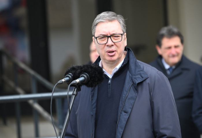 Vučić odgovara na pitanja građana prvi put na Tik-Toku