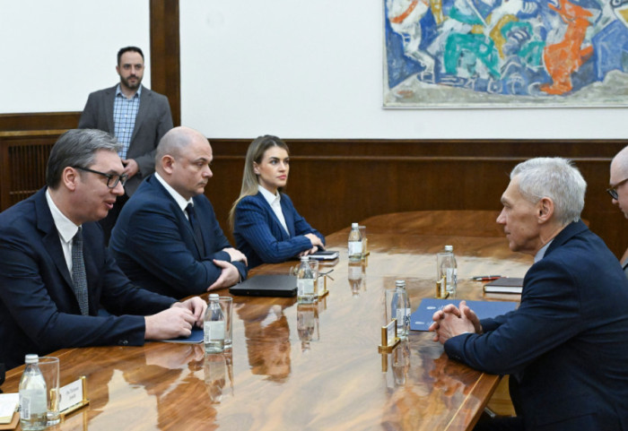 Vučić razgovarao sa Bocan-Harčenkom o energetici i mogućim rešenjima za NIS