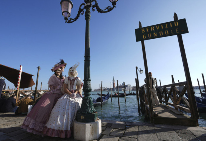 Karneval u Veneciji počinje u subotu: Posveta Zimskim olimpijskim igrama, očekuje se i tradicionalna vodena parada