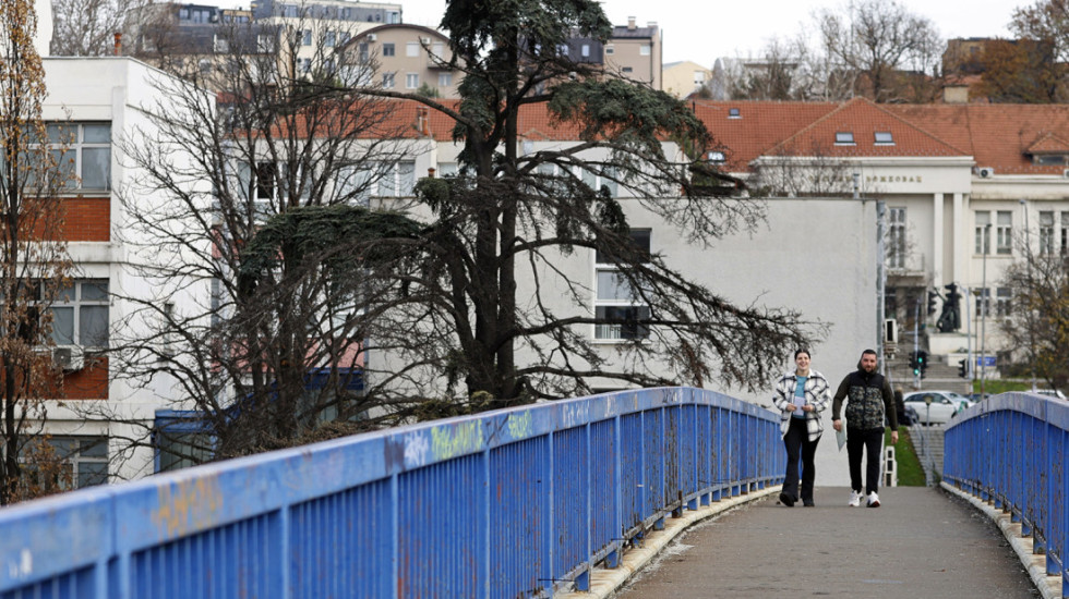 Oblačno i hladno sa susnežicom i snegom: Najviša temperatura do pet stepeni