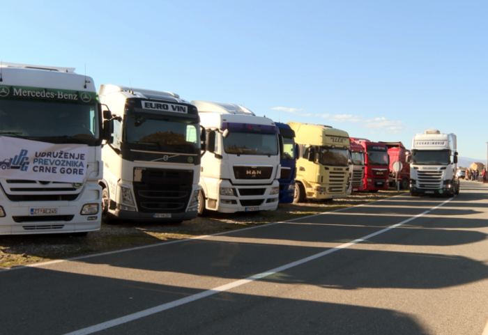 Čadež: Blokirano 93 odsto izvoza iz regiona, dnevna šteta oko 92 miliona evra