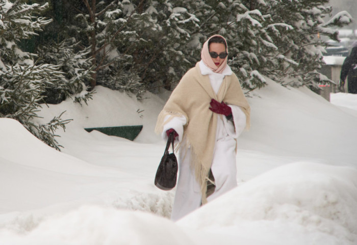 (FOTO) Palo skoro 70 centimetara snega u nekim delovima Moskve: Oboren rekord postavljen pre 32 godine