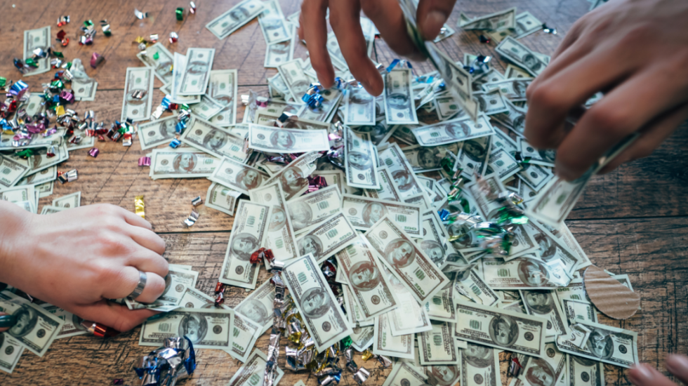 Prevara kao iz filma: Četiri "roleksa" kupljena novcem iz Monopola, a sve je počelo na Instagramu