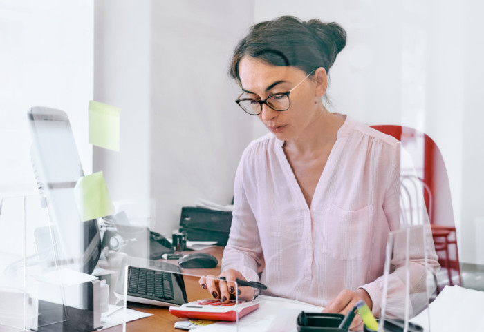 Bankarska službenica u Hrvatskoj 12 godina krala novac sa računa klijenata: Osuđena zbog zloupotrebe položaja