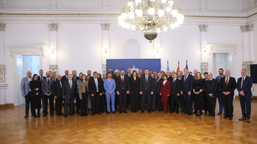 (FOTO) Prijem u Gradskoj kući povodom dana Novog Sada: "Grad koji hrabro korača ka budućnosti"