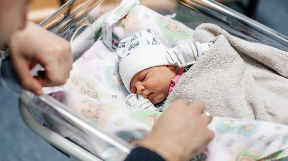 Radosne vesti iz porodilišta: Niš i Bor dobili 64 bebe tokom januara