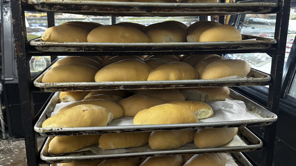 Najjeftiniji hleb u Srbiji "Sava" poskupljuje od 7. februara, nova cena 65 dinara