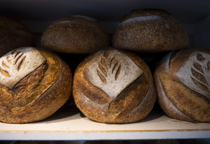 Od cene hleba do arbitraže: Spor države i kompanije Delez ušao u novu fazu, ministarka najavljuje "lavovsku borbu"