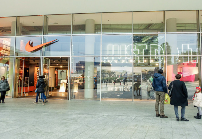 Kompanija Najk pod istragom zbog diskriminacije belaca: "Beli zaposleni češće bili otpuštani"