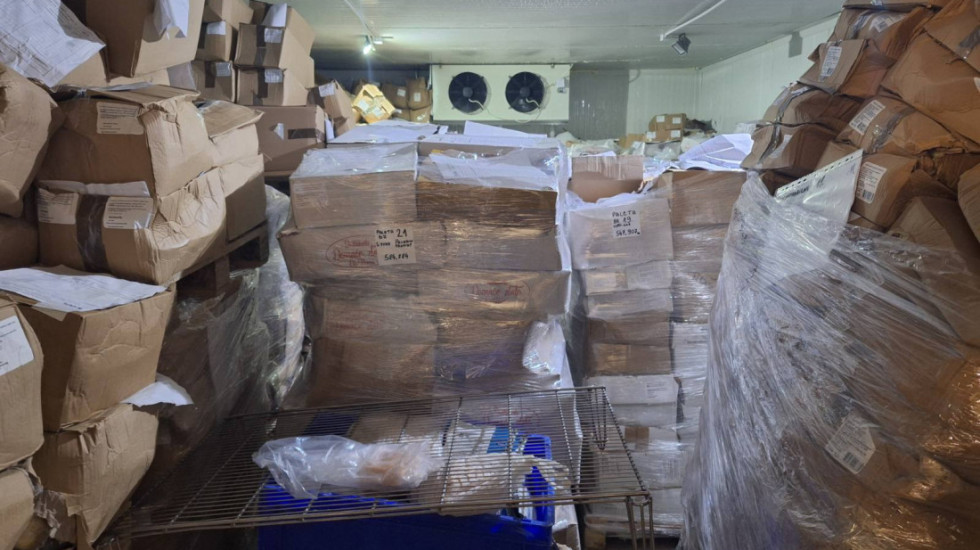 Inspekcija u Kikindi otkrila deset tona sira sa lažno produženim rokom trajanja