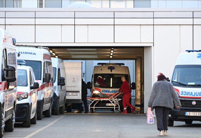 Hitna pomoć: Muškarac pao s motora na Pančevačkom putu