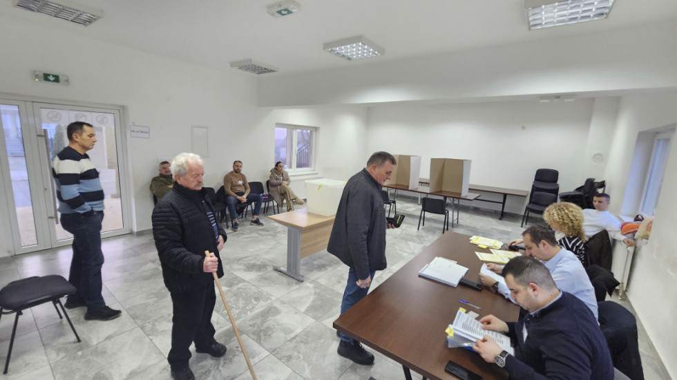 Ponovljeni izbori za predsednika RS: Ko će u Palatu Republike - Karan ili Blanuša