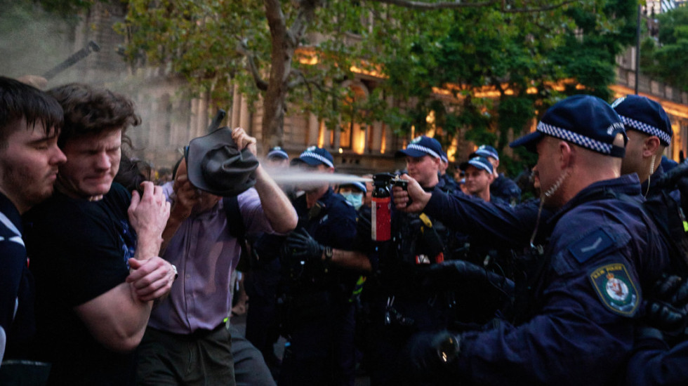 Sukobi demonstranata i policije u Sidneju uoči posete predsednika Izraela, uhapšeno najmanje 27 osoba