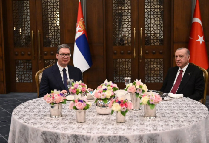 (VIDEO) Vučić na večeri kod Erdogana: "Jačamo odnose Turske i Srbije i stvaramo nove mogućnosti za zajednički rad"