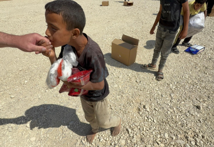 (FOTO) "Poljubio mi je ruku, a onda su ga ubili": Tragedija palestinskog dečaka kroz oči američkog vojnika