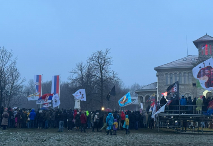 (FOTO) Macut u Orašcu poručio da Sretenje predstavlja buđenje nacionalnog duha i jedinstva Srba