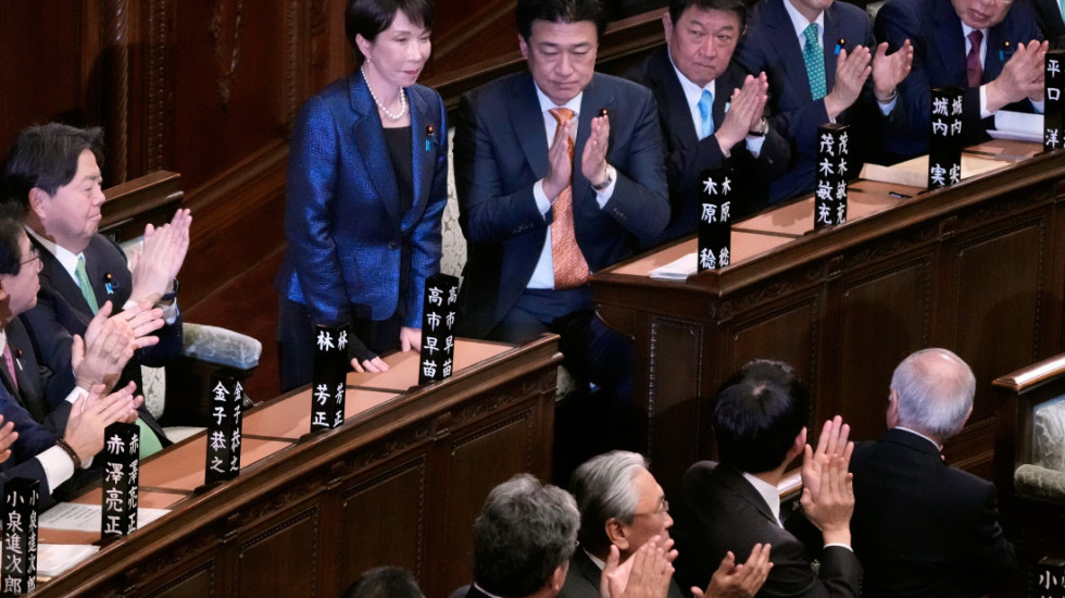 (FOTO) Takaiči ponovo izabrana za premijerku Japana: Stari kabinet podneo ostavke, predstavlja se novi