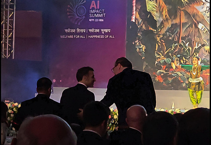 Vučić u društvu Emanuela Makrona na večeri koju je organizovao premijer Indije