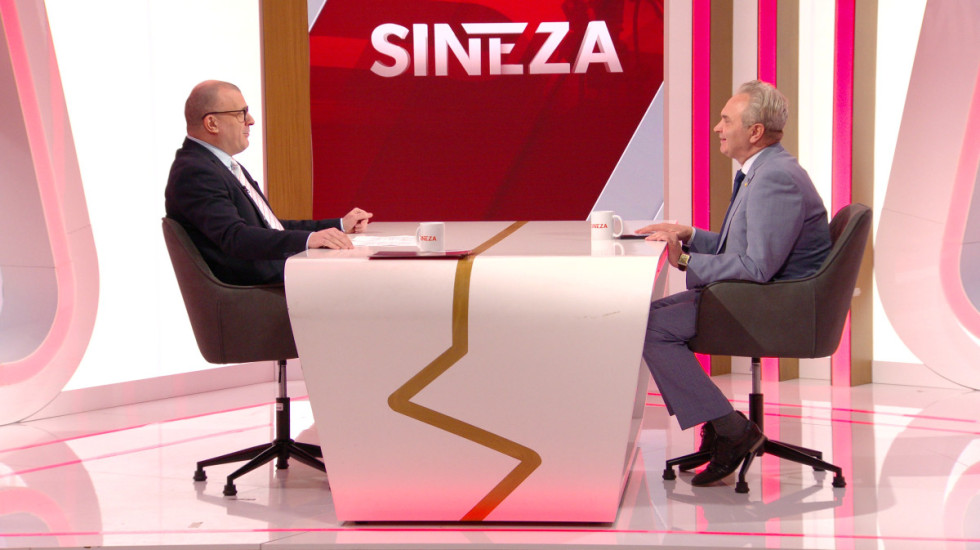 Bećirović u Sintezi: Režim u Iranu je teško srušiti, Tramp diže tenzije kao na berzi