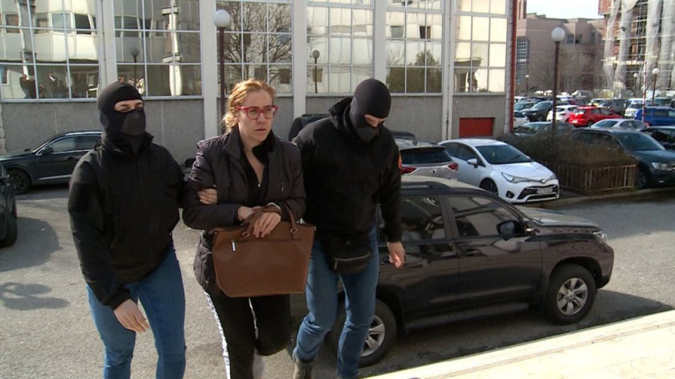 Vesni Bratić ukinut istražni pritvor: Bivša crnogorska ministarka dobila "nanogicu" i zabranu kontakta sa svedocima