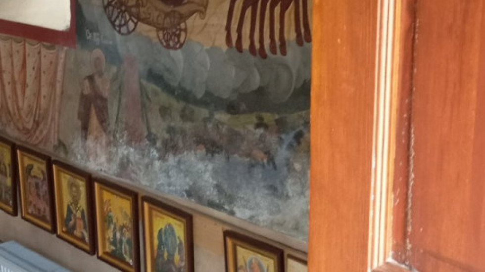 Obijena Crkva Svetog Dimitrija kod Lipljana, ukradena kutija sa novcem od priloga vernika