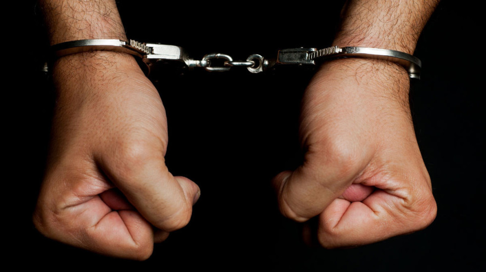 Izazvali požare u firmama u Surčinu i Voždovcu: Policija uhapsila dva mladića