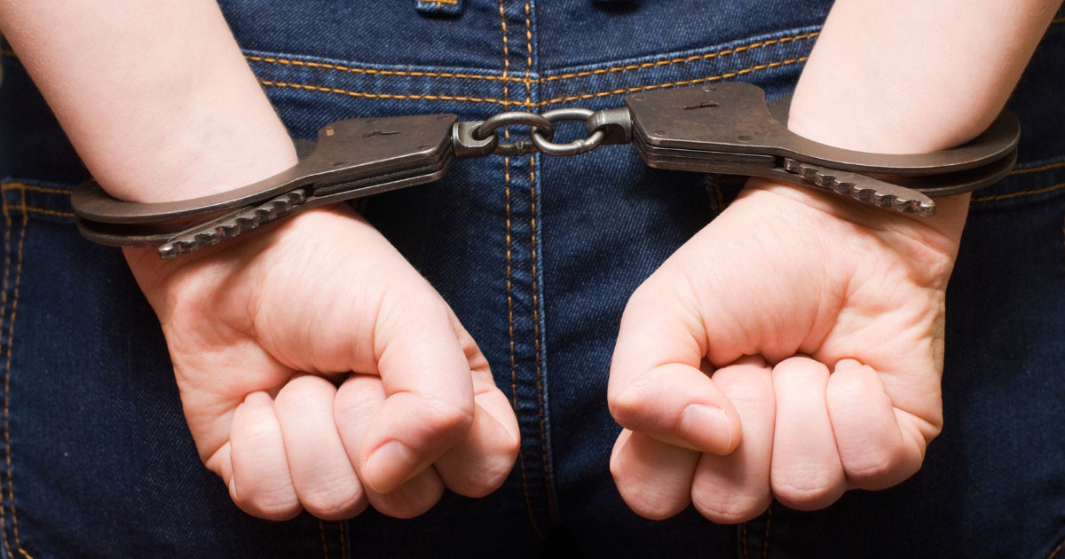 Vređao i fizički napao političke aktiviste u Mirijevu: Uhapšen muškarac (44)