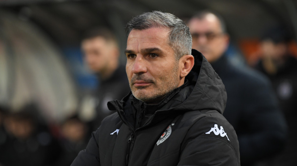 Nenad Stojaković nije više trener Partizana