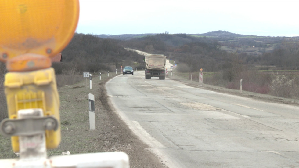 "Putevi ka Boru najgori u Srbiji": Meštani kažu da je infrastruktura katastrofalna, nadaju se hitnoj reakciji nadležnih