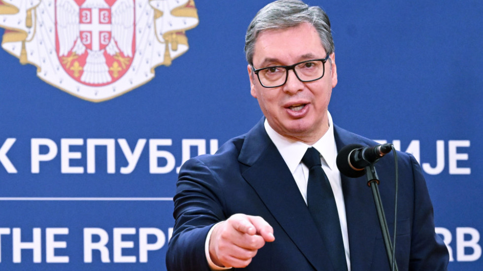 (FOTO) Vučić o uhapšenima koji su pripremali državni udar i napad na njega: "Za sve postoje snimci i dokazni materijal"