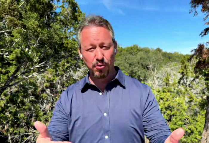 "Eksplozije, zaustavljanja na putevima, razmena vatre": Novinar Newsmax o talasu nasilja u Meksiku