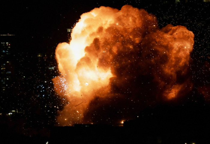 (VIDEO) SAD i Izrael napali Iran, Teheran uzvratio balističkim raketama: Najmanje 20 povređenih u Tel Avivu