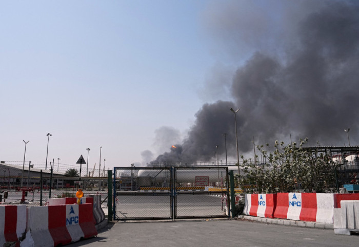 (FOTO/VIDEO) Izrael gađa "srce" Teherana: Napad na aerodrome u Dubaiju i Abu Dabiju, ima povređenih i poginulih