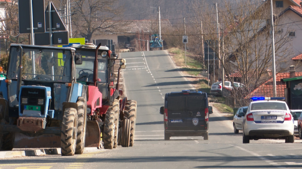 Ukinut pritvor poljoprivrednicima privedenim na blokadi u Badovincima