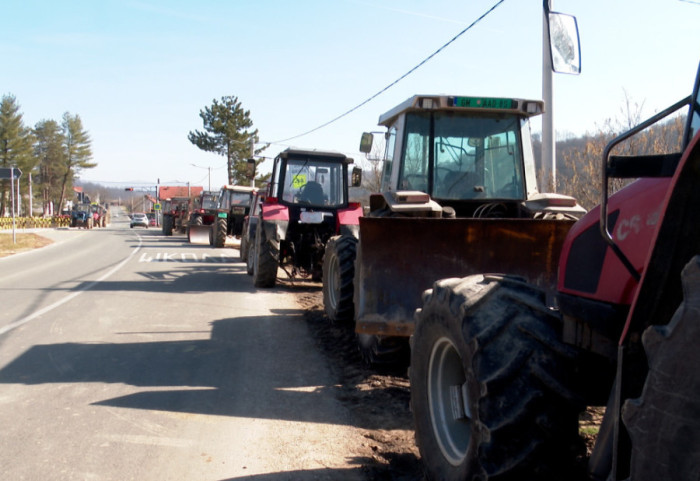 Ministarstvo poljoprivrede: Postignut dogovor s poljoprivrednicima o regulaciji tržišta mleka, nema razloga za blokade