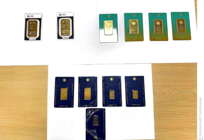 Na granici zaplenjeno zlato vredno 40.000 evra, putnik osumnjičen da je krio 11 pločica